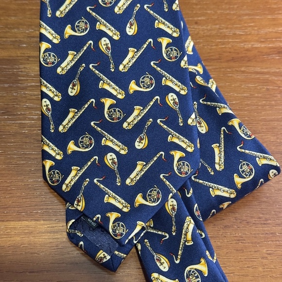 Thomas Pink Navy Blue Musical Instrument Tie - Picture 6 of 9